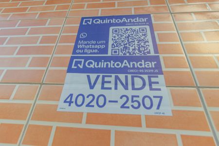 Casa à venda com 100m², 2 quartos e 2 vagas Casa à venda com 100m², 2 quartos e 2 vagasPlaca