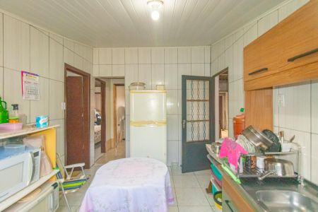 Casa à venda com 100m², 2 quartos e 2 vagas Casa à venda com 100m², 2 quartos e 2 vagasCozinha