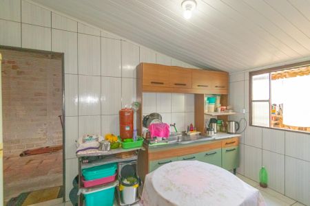 Casa à venda com 100m², 2 quartos e 2 vagas Casa à venda com 100m², 2 quartos e 2 vagasCozinha