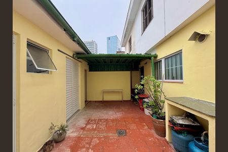 Casa para alugar com 155m², 3 quartos e 2 vagas Casa para alugar com 155m², 3 quartos e 2 vagasQuintal