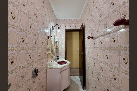 Casa para alugar com 155m², 3 quartos e 2 vagas Casa para alugar com 155m², 3 quartos e 2 vagasBanheiro Suíte