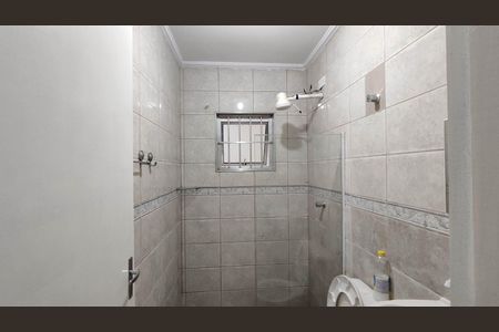 Casa para alugar com 110m², 2 quartos e sem vaga Casa para alugar com 110m², 2 quartos e sem vagaBanheiro Social