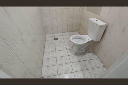 Casa para alugar com 110m², 2 quartos e sem vaga Casa para alugar com 110m², 2 quartos e sem vagaBanheiro da Suíte