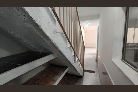 Casa para alugar com 110m², 2 quartos e sem vaga Casa para alugar com 110m², 2 quartos e sem vagaPrateleiras em alvenaria