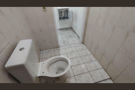 Casa para alugar com 110m², 2 quartos e sem vaga Casa para alugar com 110m², 2 quartos e sem vagaBanheiro da Suíte