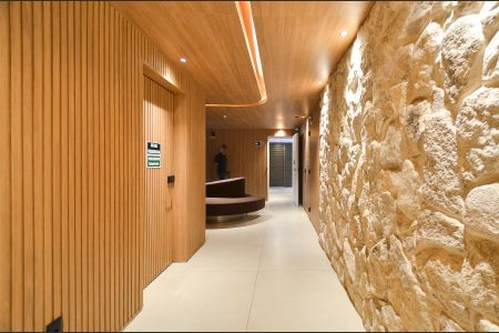 Apartamento à venda com 244m², 4 quartos e 5 vagas Apartamento à venda com 244m², 4 quartos e 5 vagasHall de Entrada
