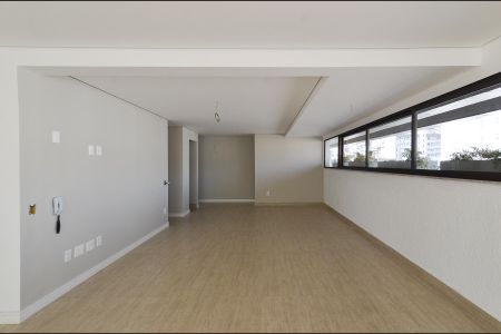 Apartamento à venda com 244m², 4 quartos e 5 vagas Apartamento à venda com 244m², 4 quartos e 5 vagasSala Ambientes