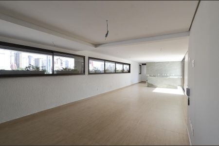 Apartamento à venda com 244m², 4 quartos e 5 vagas Apartamento à venda com 244m², 4 quartos e 5 vagasSala Ambientes