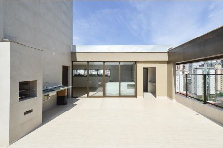 Apartamento à venda com 244m², 4 quartos e 5 vagas Apartamento à venda com 244m², 4 quartos e 5 vagasÁrea Cobertura