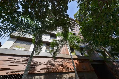 Apartamento à venda com 244m², 4 quartos e 5 vagas Apartamento à venda com 244m², 4 quartos e 5 vagasFachada