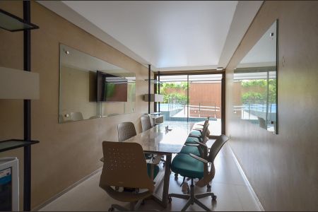 Apartamento à venda com 244m², 4 quartos e 5 vagas Apartamento à venda com 244m², 4 quartos e 5 vagasÁrea comum