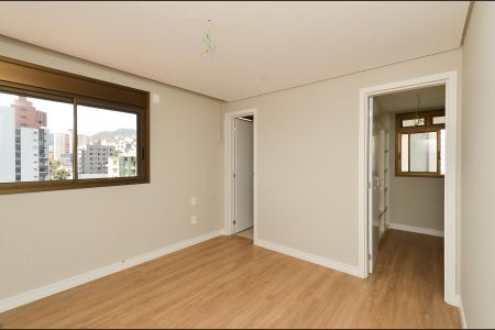 Apartamento à venda com 244m², 4 quartos e 5 vagas Apartamento à venda com 244m², 4 quartos e 5 vagasSuíte 1