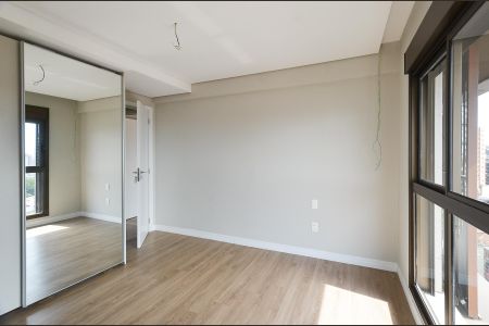 Apartamento à venda com 244m², 4 quartos e 5 vagas Apartamento à venda com 244m², 4 quartos e 5 vagasSuíte 3