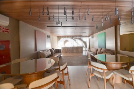 Apartamento à venda com 244m², 4 quartos e 5 vagas Apartamento à venda com 244m², 4 quartos e 5 vagasÁrea comum - Salão de festas