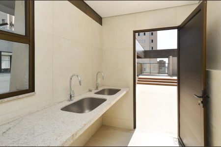 Apartamento à venda com 244m², 4 quartos e 5 vagas Apartamento à venda com 244m², 4 quartos e 5 vagasBanheiro Área Cobertura