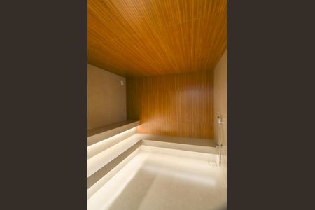 Apartamento à venda com 244m², 4 quartos e 5 vagas Apartamento à venda com 244m², 4 quartos e 5 vagasÁrea comum - Sauna