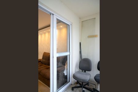 Apartamento para alugar com 63m², 3 quartos e 1 vaga Apartamento para alugar com 63m², 3 quartos e 1 vagaVaranda