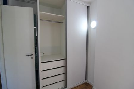 Apartamento à venda com 63m², 3 quartos e 1 vaga Apartamento à venda com 63m², 3 quartos e 1 vagaQuarto 3 - Armários