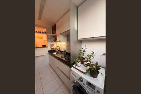 Apartamento à venda com 56m², 2 quartos e 1 vagaCozinha