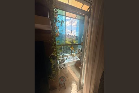 Apartamento à venda com 56m², 2 quartos e 1 vagaVaranda