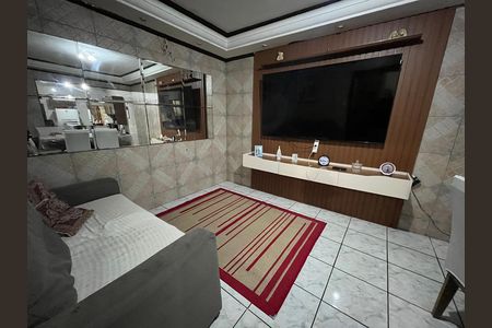 Casa à venda com 335m², 3 quartos e 2 vagas Casa à venda com 335m², 3 quartos e 2 vagasSala