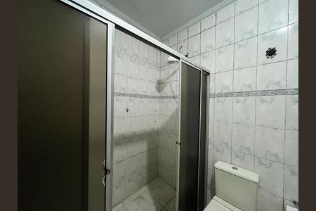 Casa à venda com 335m², 3 quartos e 2 vagas Casa à venda com 335m², 3 quartos e 2 vagasBanheiro