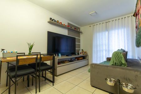 Sala de apartamento à venda com 3 quartos, 70m² em Vila Gomes Cardim, São Paulo