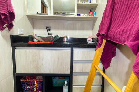 Banheiro de apartamento à venda com 3 quartos, 70m² em Vila Gomes Cardim, São Paulo