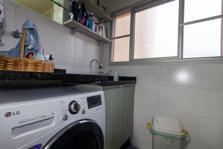 Apartamento à venda com 70m², 3 quartos e 1 vaga Apartamento à venda com 70m², 3 quartos e 1 vagaCozinha e Área de Serviço