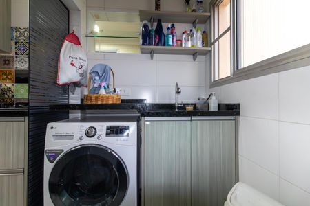 Apartamento à venda com 70m², 3 quartos e 1 vaga Apartamento à venda com 70m², 3 quartos e 1 vagaCozinha e Área de Serviço