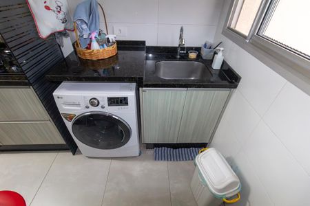 Apartamento à venda com 70m², 3 quartos e 1 vaga Apartamento à venda com 70m², 3 quartos e 1 vagaCozinha e Área de Serviço