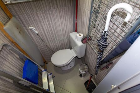 Apartamento à venda com 70m², 3 quartos e 1 vaga Apartamento à venda com 70m², 3 quartos e 1 vagaLavabo