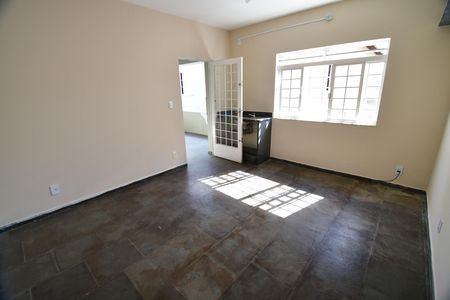 Casa para alugar com 55m², 2 quartos e 1 vagaQuarto 1