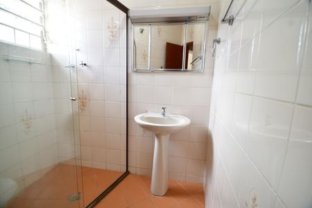 Casa para alugar com 55m², 2 quartos e 1 vagaBanheiro da Suíte