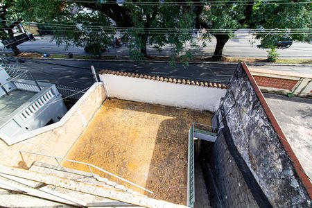 Casa para alugar com 340m², 2 quartos e 2 vagas Casa para alugar com 340m², 2 quartos e 2 vagasVaranda