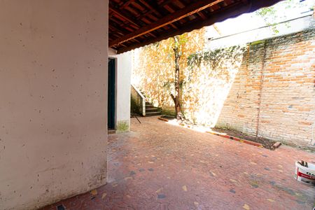Casa para alugar com 340m², 2 quartos e 2 vagas Casa para alugar com 340m², 2 quartos e 2 vagasÁrea externa