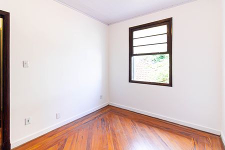 Casa para alugar com 340m², 2 quartos e 2 vagas Casa para alugar com 340m², 2 quartos e 2 vagasQuarto 2