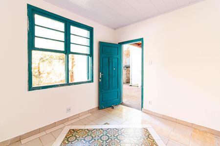 Casa para alugar com 340m², 2 quartos e 2 vagas Casa para alugar com 340m², 2 quartos e 2 vagasÁrea de Serviço
