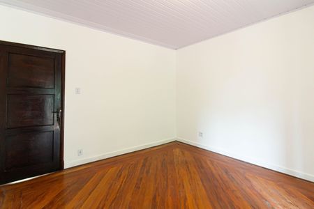 Casa para alugar com 340m², 2 quartos e 2 vagas Casa para alugar com 340m², 2 quartos e 2 vagasQuarto