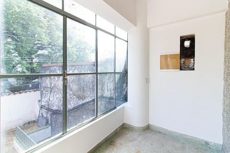Casa para alugar com 340m², 2 quartos e 2 vagas Casa para alugar com 340m², 2 quartos e 2 vagasJardim de Inverno