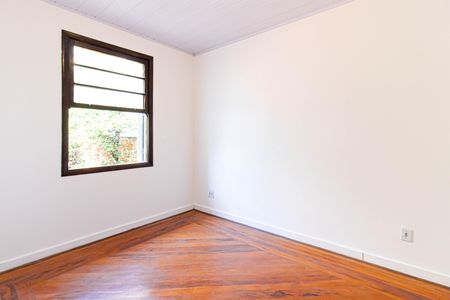 Casa para alugar com 340m², 2 quartos e 2 vagas Casa para alugar com 340m², 2 quartos e 2 vagasQuarto 2