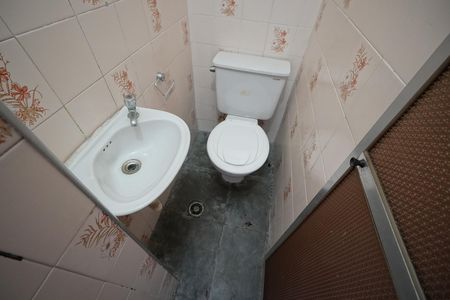 Casa para alugar com 160m², 2 quartos e 2 vagasLavabo