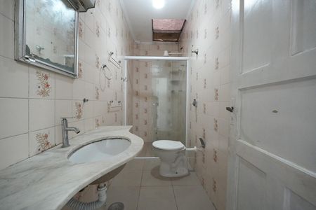 Casa para alugar com 160m², 2 quartos e 2 vagasBanheiro