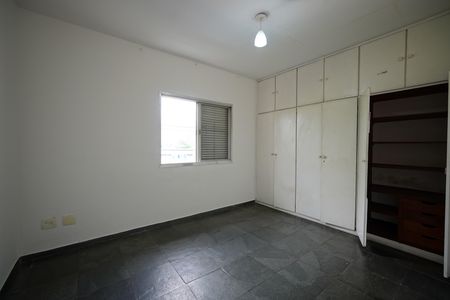 Quarto 2 de casa para alugar com 2 quartos, 160m² em Vila Mariana, São Paulo