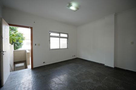 Sala de casa para alugar com 2 quartos, 160m² em Vila Mariana, São Paulo