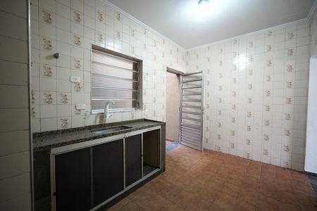 Casa para alugar com 160m², 2 quartos e 2 vagasCozinha