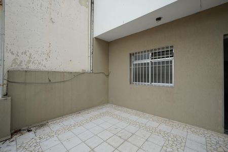 Casa para alugar com 160m², 2 quartos e 2 vagasVaranda