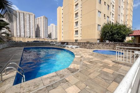 Apartamento à venda com 65m², 3 quartos e 1 vagaPiscina