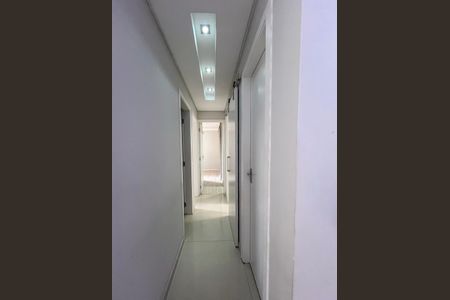 Apartamento à venda com 65m², 3 quartos e 1 vagaCorredor