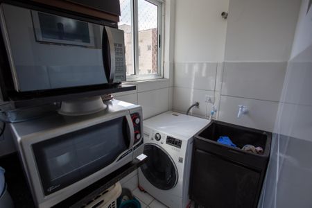 Lavanderia de apartamento para alugar com 2 quartos, 40m² em Santo Antônio, São José dos Pinhais